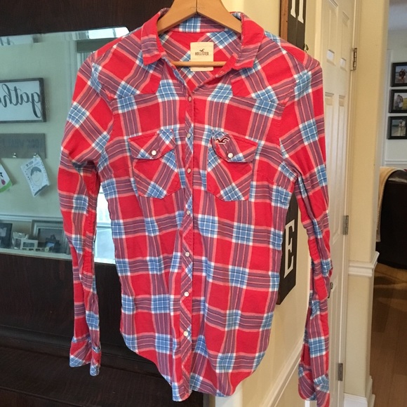 Hollister Tops - Hollister flannel button down shirt